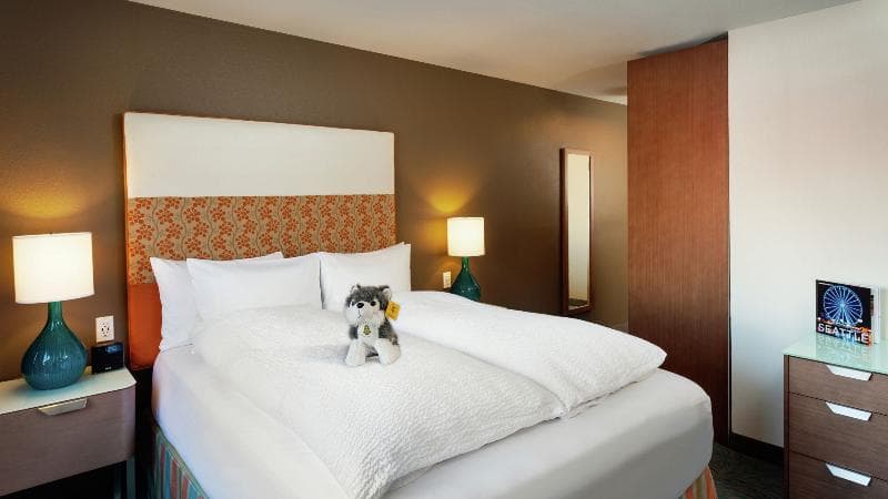 University Inn - A Staypineapple Hotel 2