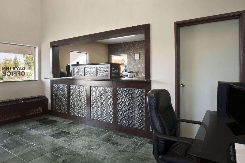 Days Inn By Wyndham Rocklin/Sacramento 4