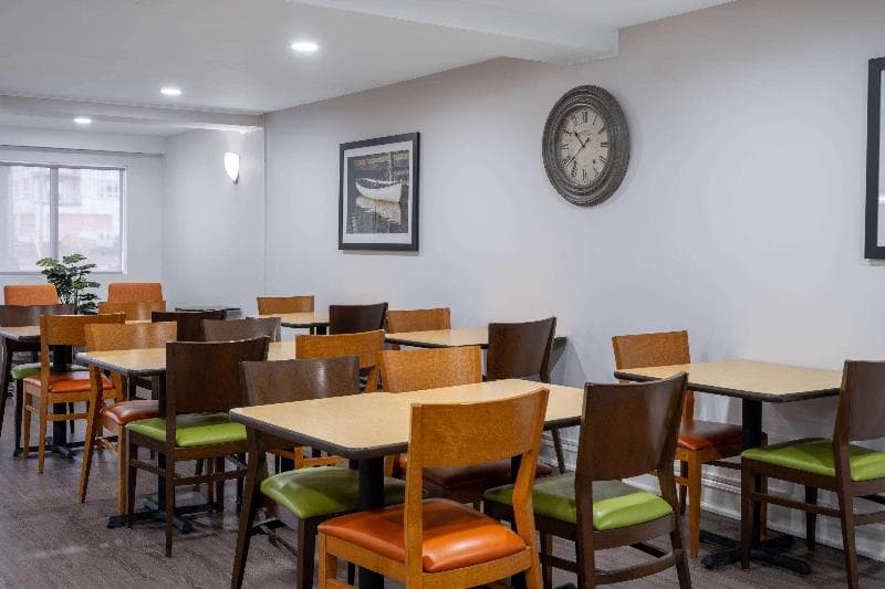 Travelodge Suites By Wyndham Saint John 3