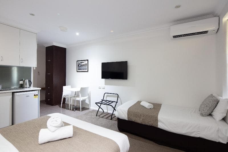 Merivale Motel main