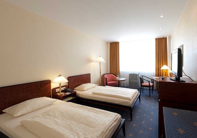 Premier Inn Saarbrücken City Centre Hotel photo 1