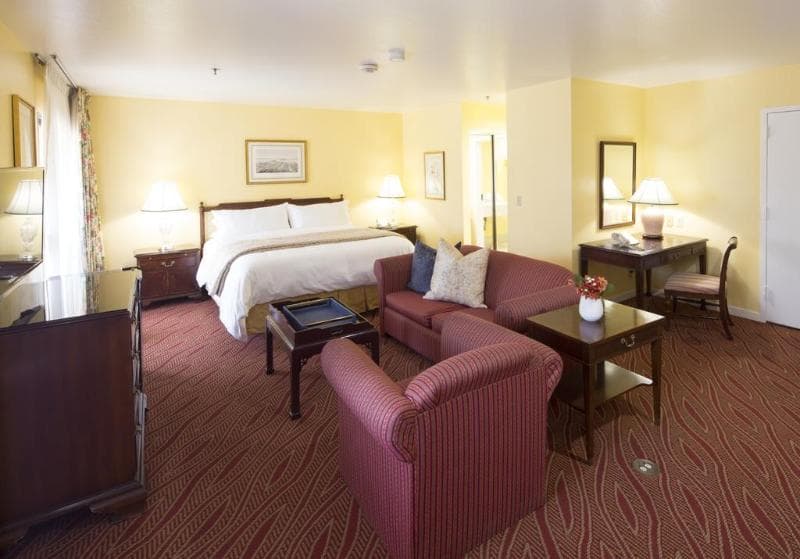 Campbell Inn 5
