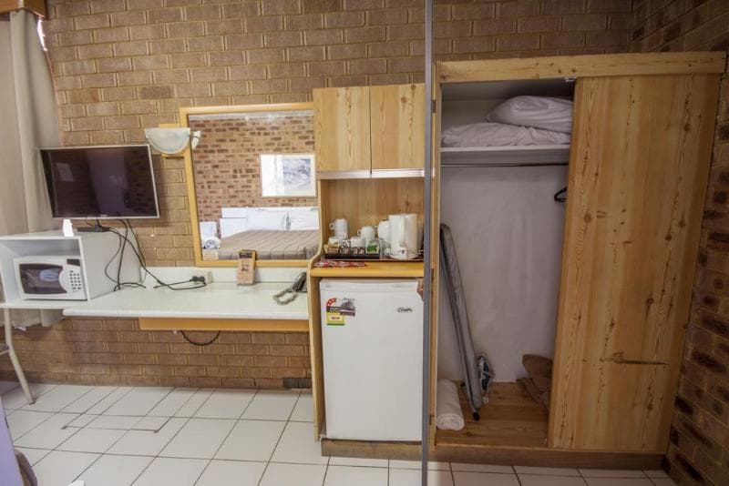 Marco Polo Motor Inn 4