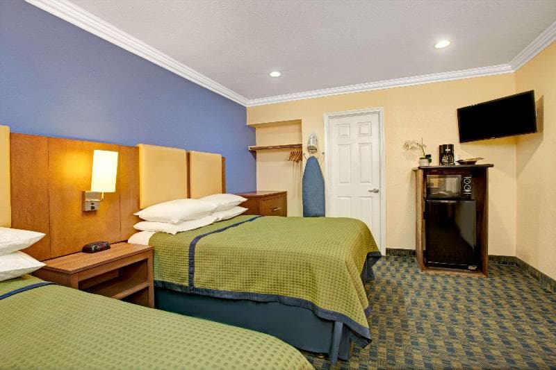 Days Inn by Wyndham San Francisco - Lombard 4