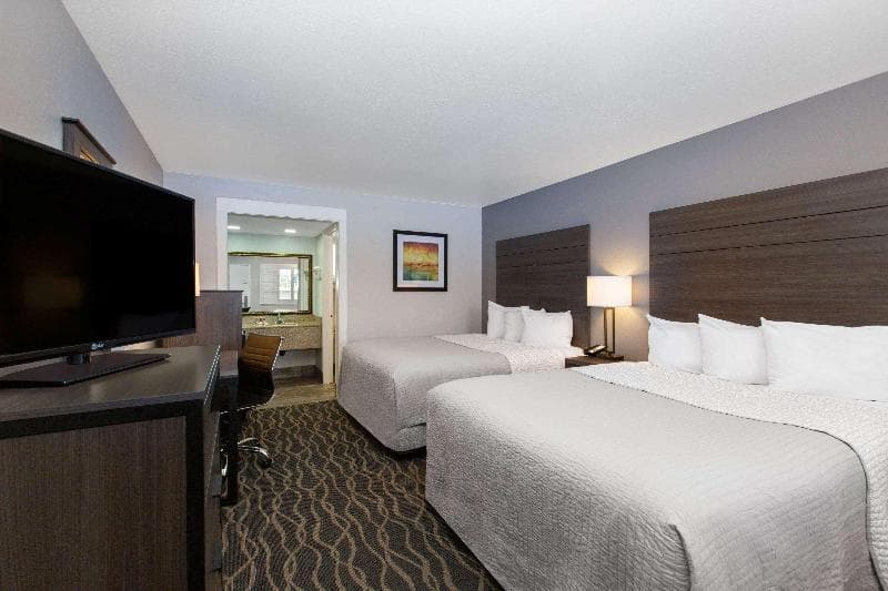 Days Inn By Wyndham Ukiah 2