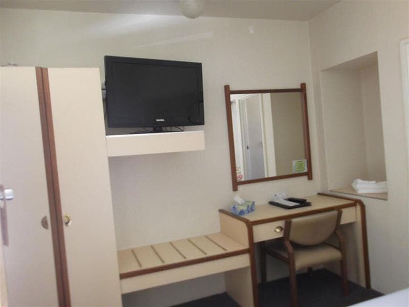 Astor Hotel Motel photo 1