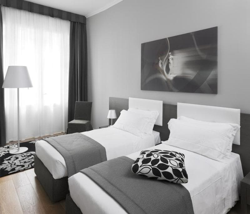 Palace Suite 4