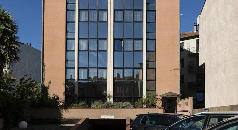 Hotel de Brienne 3