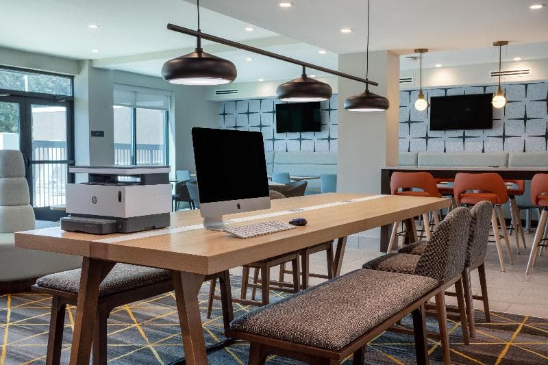 Holiday Inn Tampa North 5