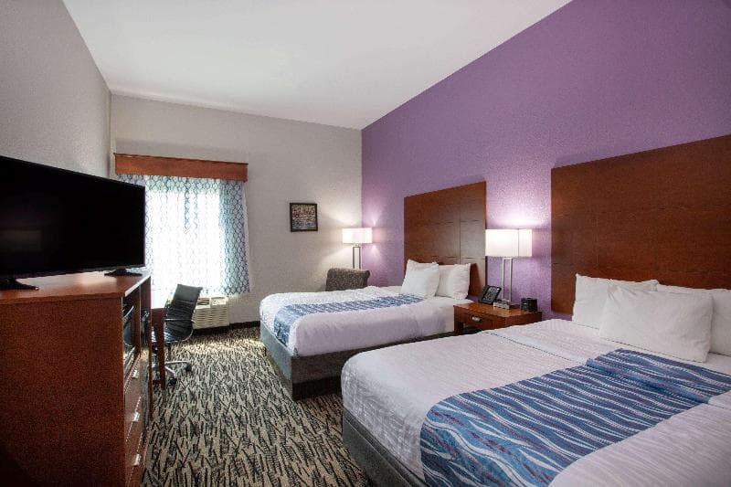 La Quinta Inn & Suites by Wyndham Tupelo 4
