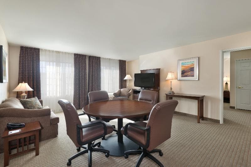 Staybridge Suites Tucson Airport 4