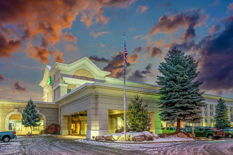 La Quinta Inn & Suites by Wyndham Coeur d'Alene 4