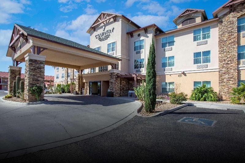 Country Inn & Suites by Radisson, Tucson City Center, AZ 3