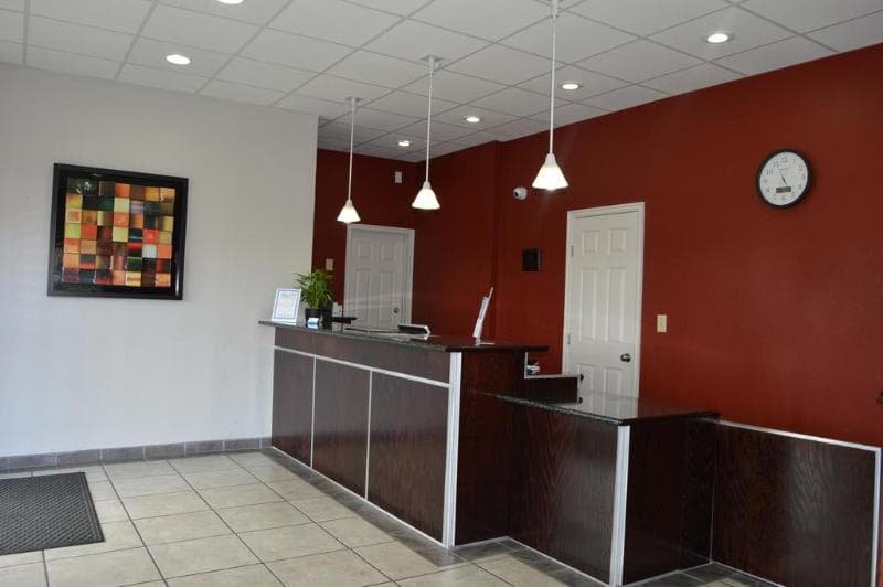 Americas Best Value Inn Tulsa At I-44 5