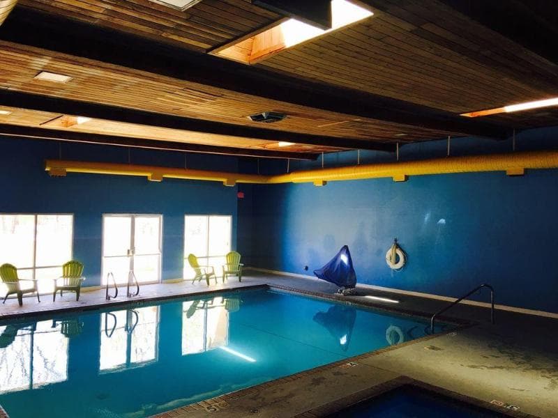 El Camino Lodge main