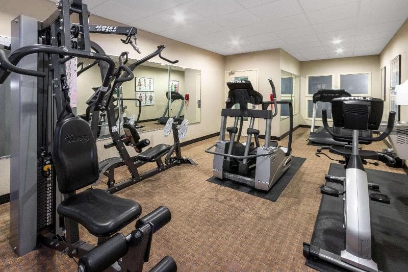 La Quinta Inn & Suites by Wyndham Tucumcari 2
