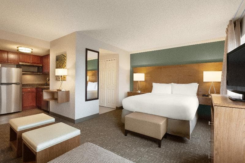 Staybridge Suites Tampa East- Brandon photo 1