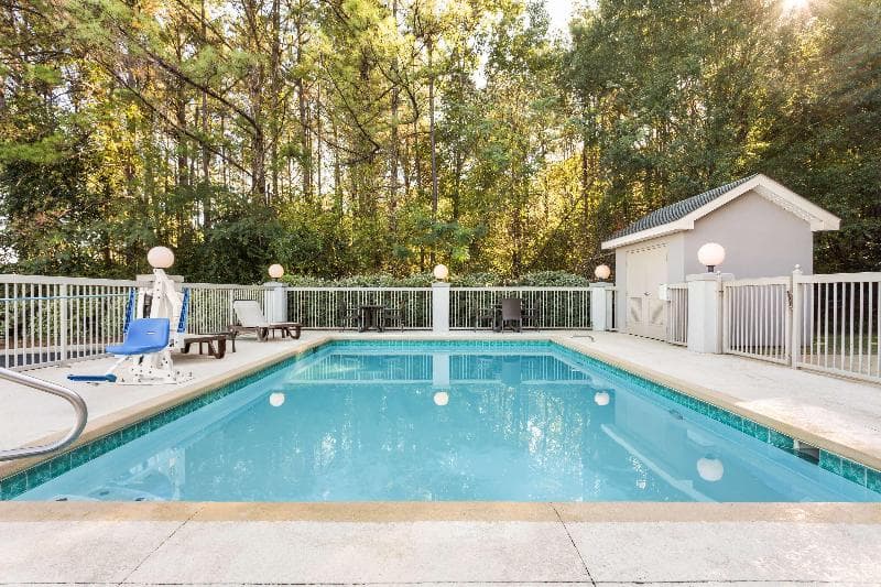Country Inn & Suites By Radisson, Tuscaloosa, Al 5