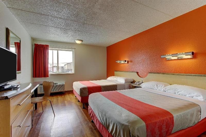 Motel 6 York North 3