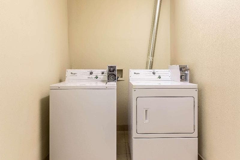 Econo Lodge Tuscaloosa 5