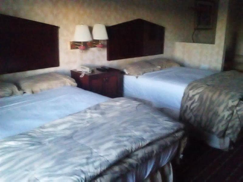 Executive Inn Coopersburg 5