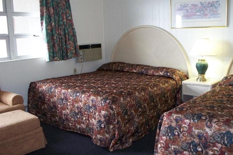 Skyview Manor Motel 3