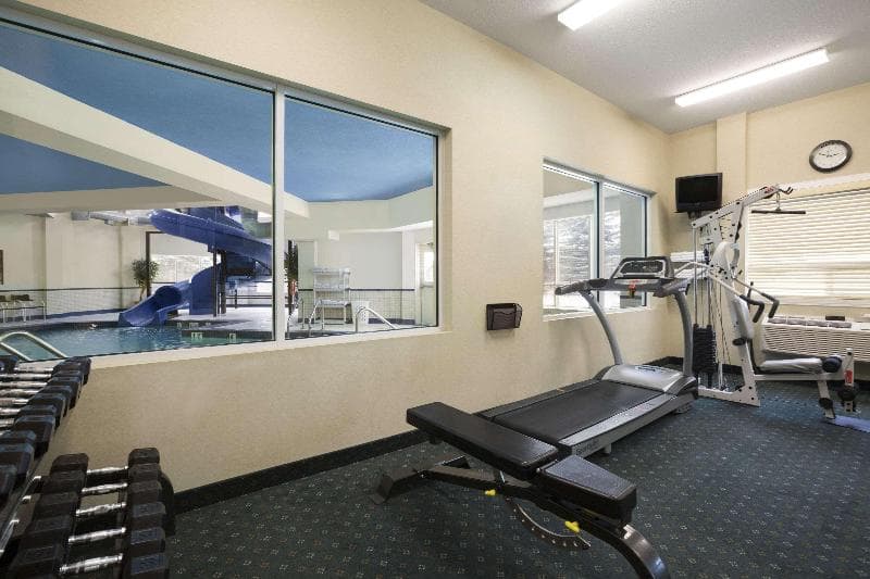 Travelodge By Wyndham Strathmore 4