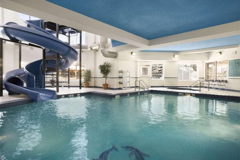 Travelodge By Wyndham Strathmore 3