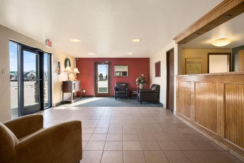 Super 8 By Wyndham Coeur D'alene 4