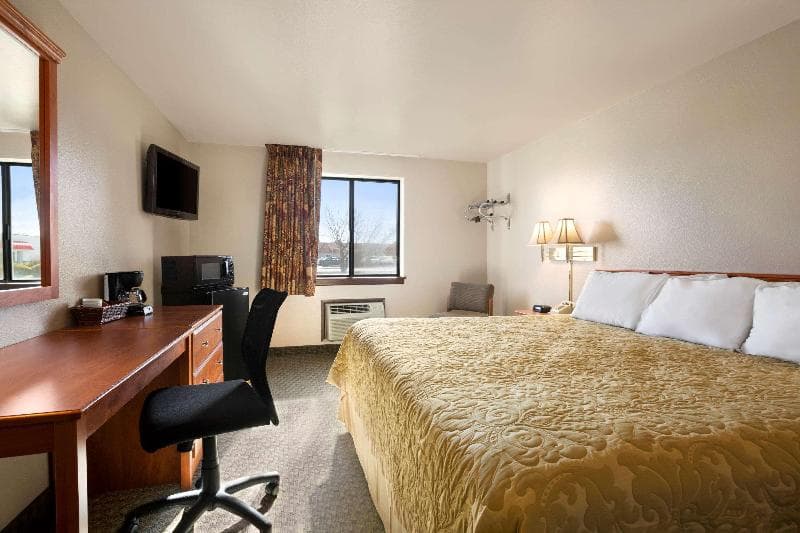 Super 8 By Wyndham Coeur D'alene photo 1