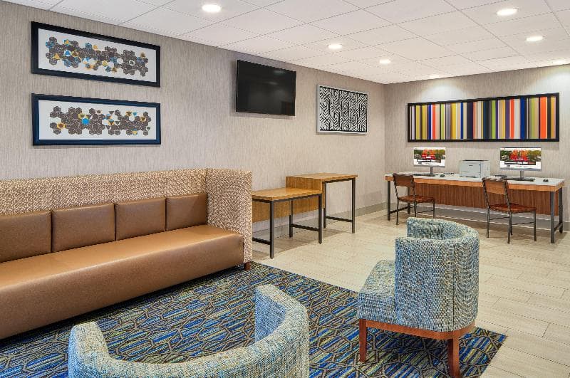 Holiday Inn Express Statesboro 5