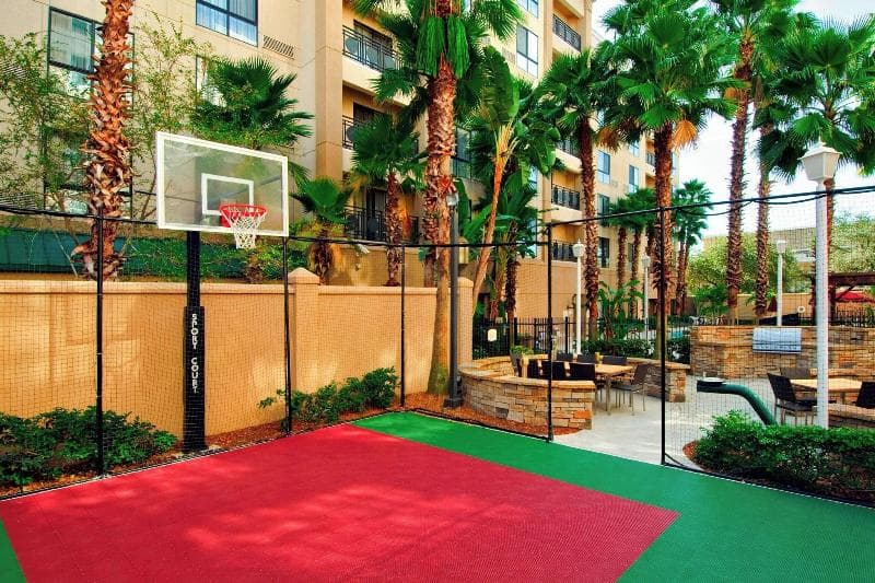 Courtyard Tampa Downtown 4