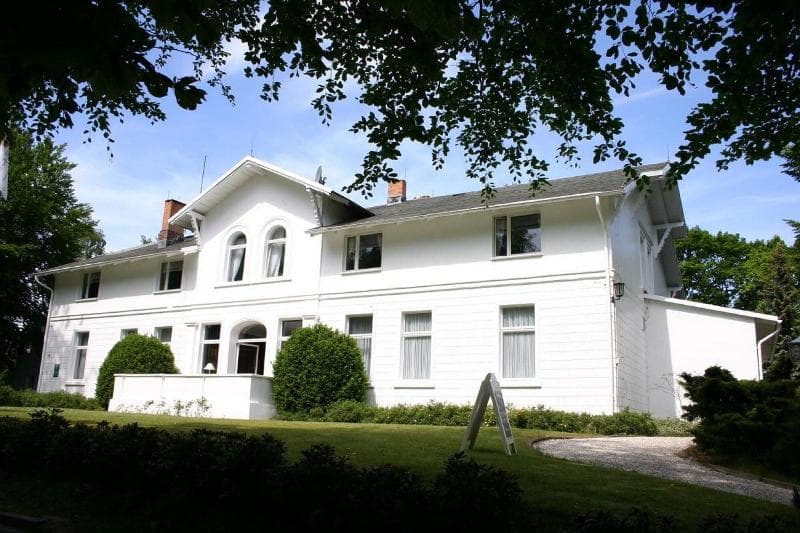 Weisses Schloss 5