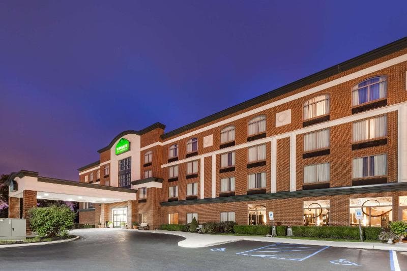 Wingate by Wyndham Sylvania/Toledo photo 1