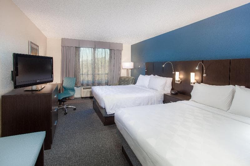 Holiday Inn & Suites Tallahassee Conference Ctr N 4