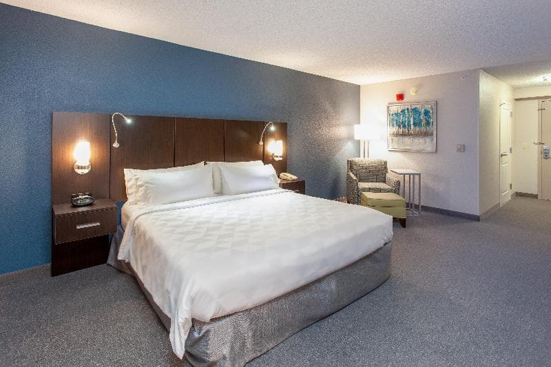 Holiday Inn & Suites Tallahassee Conference Ctr N 5