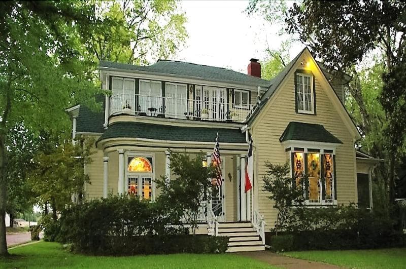 Woldert-Spence Manor 4