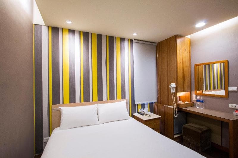 Vip Hotel 4