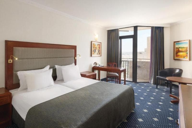 Ramada By Wyndham Jerusalem 4