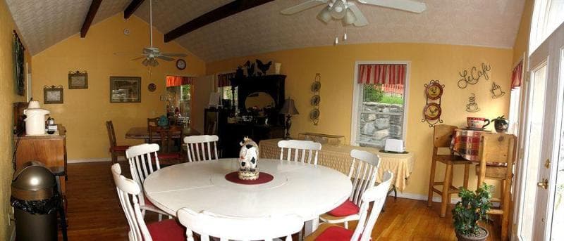 Black Bear Manor photo 1