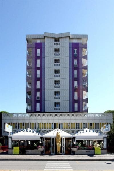 Hotel Regina photo 1
