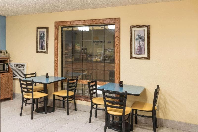Days Inn By Wyndham Tucumcari 2