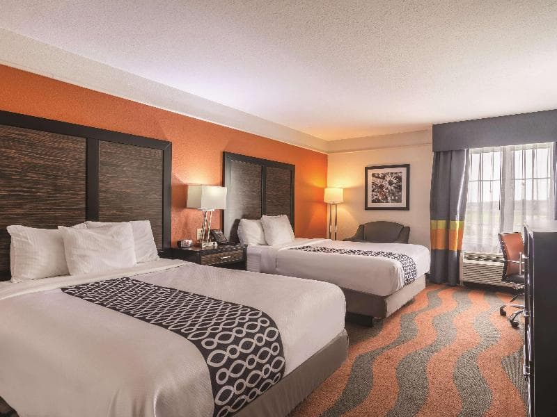 La Quinta Inn & Suites by Wyndham Prattville 5