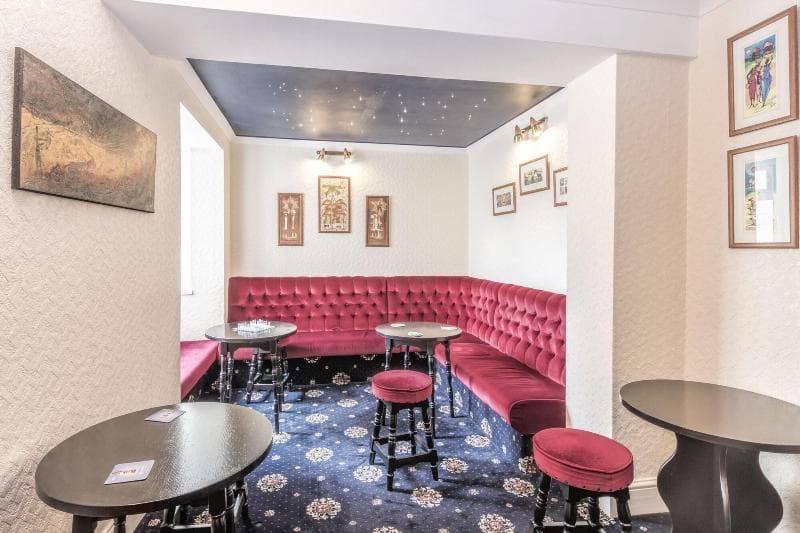 Lindum Lodge - Guest House main