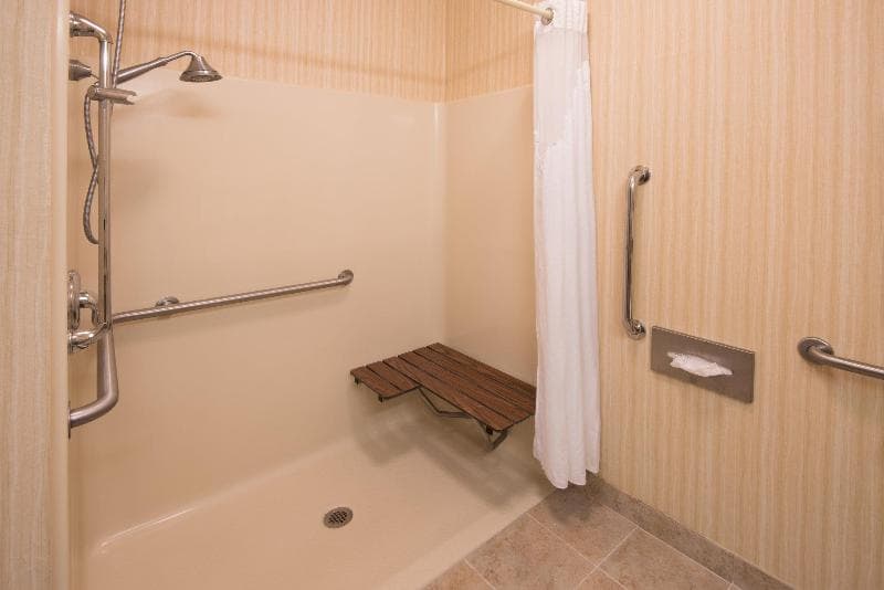 Holiday Inn Express & Suites Wauseon photo 1