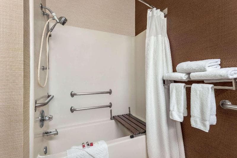 Baymont by Wyndham Tulsa 3