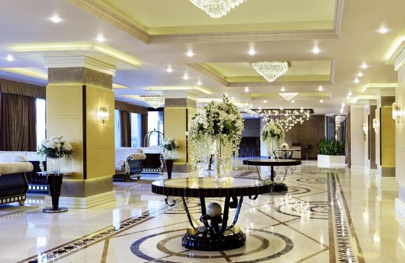 Ambassadori Hotel 4