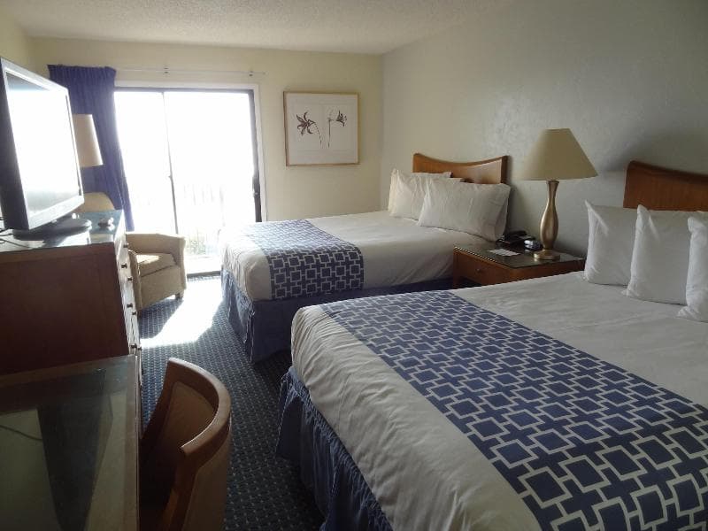 Ocean Sands Beach Inn 3