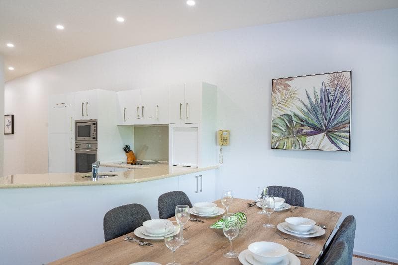 Saltwater Luxury Apartments 5