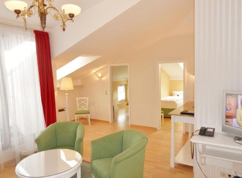 Strandhotel Heringsdorf 4